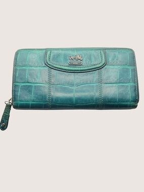 Vintage Coach Emerald Croc-Embossed Zip Wallet